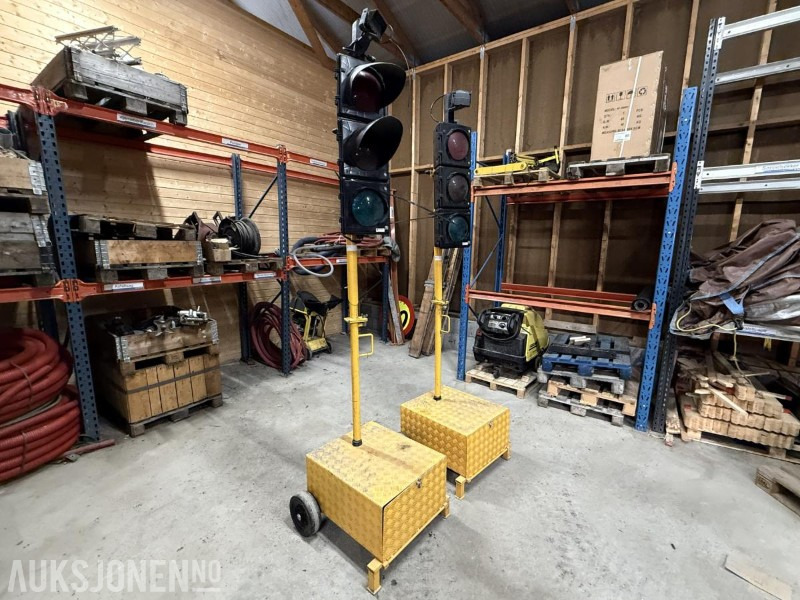 1 sett mobile trafikklys – rep.objekt - Строительное оборудование: фото 3 1 sett mobile trafikklys – rep.objekt - Строительное оборудование: фото 3