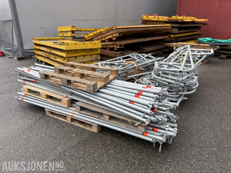 1000 Andre Swing-Up Taksikring - Строительное оборудование: фото 4 1000 Andre Swing-Up Taksikring - Строительное оборудование: фото 4