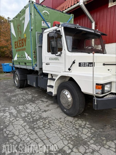 1983 Scania T82H4X2LI46 TIPPBIL VETERAN. - Самосвал: фото 1 1983 Scania T82H4X2LI46 TIPPBIL VETERAN. - Самосвал: фото 1