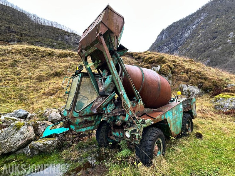 1984 Mariner 35 Betongblander Deleobjekt - Строительное оборудование: фото 1 1984 Mariner 35 Betongblander Deleobjekt - Строительное оборудование: фото 1