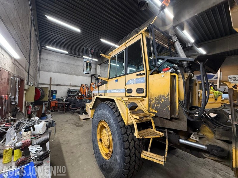 1990 Volvo A20 6x6 Dumper - Внедорожный самосвал: фото 3 1990 Volvo A20 6x6 Dumper - Внедорожный самосвал: фото 3