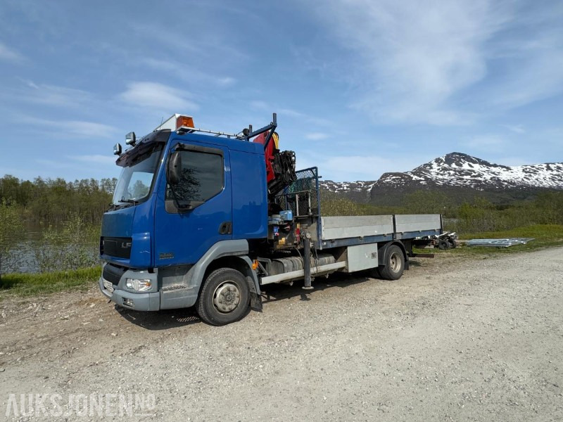 2002 DAF LF 45.220 E12 Kranbil - HMF 913 - S+V Hjul - 202879KM - Автоманипулятор: фото 1 2002 DAF LF 45.220 E12 Kranbil - HMF 913 - S+V Hjul - 202879KM - Автоманипулятор: фото 1