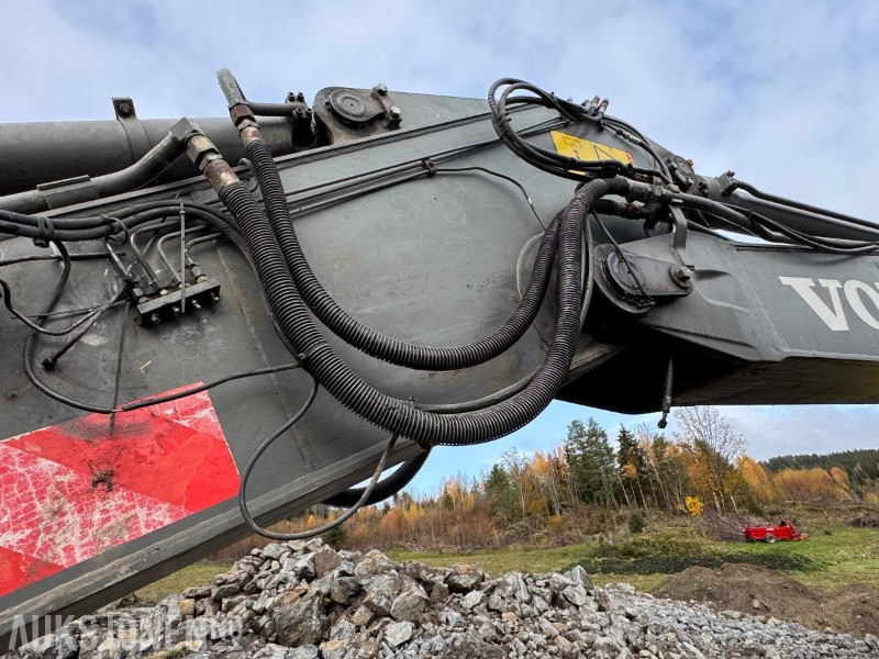 Экскаватор 2006 Volvo EC210BLC gravemaskin med tannskuffe: фото 20 Экскаватор 2006 Volvo EC210BLC gravemaskin med tannskuffe: фото 20