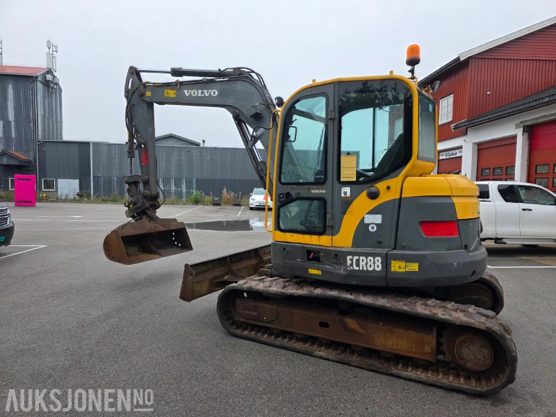 2006 Volvo ECR88 gravemaskin - Vridbar pusseskuff - Skuff 78 cm - EDT Pigghammer - Экскаватор: фото 3 2006 Volvo ECR88 gravemaskin - Vridbar pusseskuff - Skuff 78 cm - EDT Pigghammer - Экскаватор: фото 3