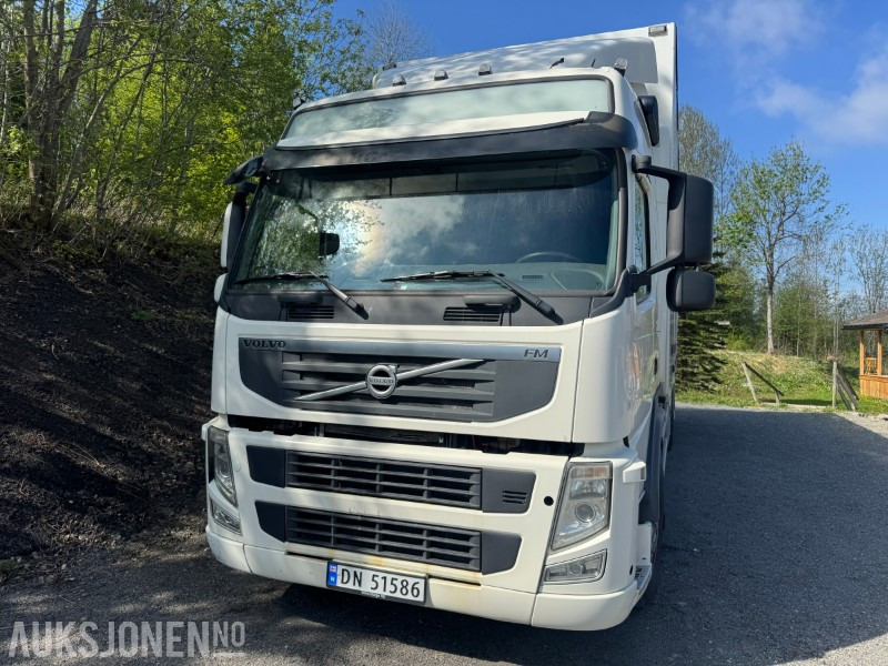 2011 Volvo FM-330 skapbil med full sideåpning og løftelem - Грузовик с закрытым кузовом: фото 3 2011 Volvo FM-330 skapbil med full sideåpning og løftelem - Грузовик с закрытым кузовом: фото 3