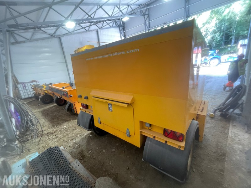 2012 Chieftain Strøvogn / Saltspreder – 2012-modell - Строительное оборудование: фото 4 2012 Chieftain Strøvogn / Saltspreder – 2012-modell - Строительное оборудование: фото 4