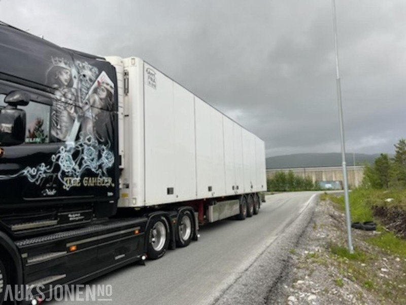 2012 Ekeri T3-K SKAPHENGER MED SIDEÅPNING - Полуприцеп-рефрижератор: фото 2 2012 Ekeri T3-K SKAPHENGER MED SIDEÅPNING - Полуприцеп-рефрижератор: фото 2