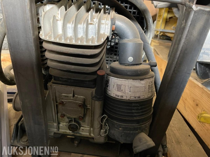 2013 Dynaset HK400/8-23 Hydraulisk Kompressor - Строительное оборудование: фото 5 2013 Dynaset HK400/8-23 Hydraulisk Kompressor - Строительное оборудование: фото 5