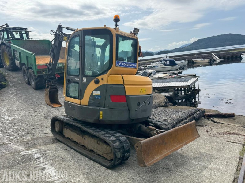 2013 Volvo ECR58 - Gravemaskin - Tiltrotator - 3. Skuffer - Sertifisert - Timer: 6477 - Мини-экскаватор: фото 3 2013 Volvo ECR58 - Gravemaskin - Tiltrotator - 3. Skuffer - Sertifisert - Timer: 6477 - Мини-экскаватор: фото 3