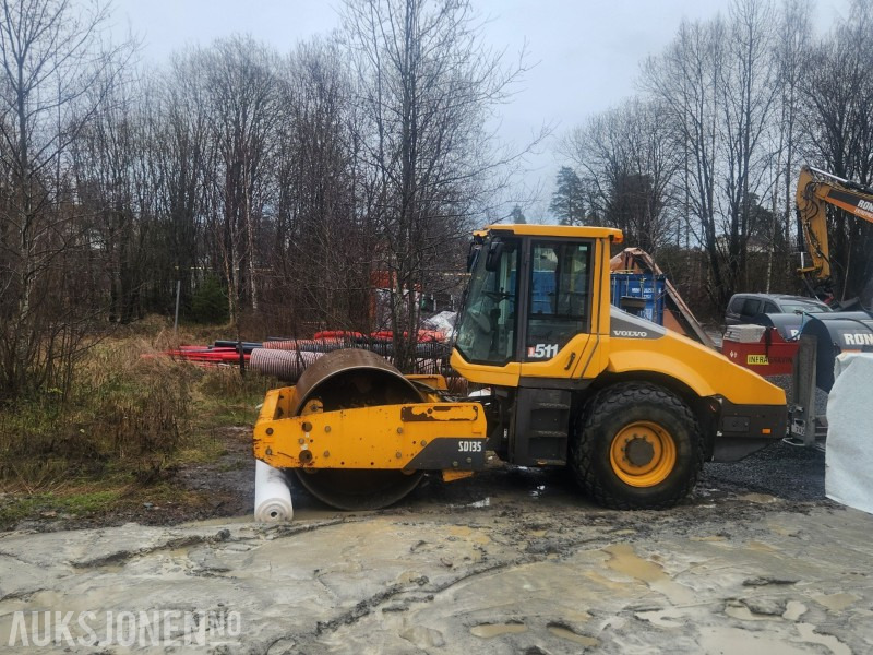 2014 Volvo SD135 trommelvals 1573 timer 1 EIER - Каток: фото 2 2014 Volvo SD135 trommelvals 1573 timer 1 EIER - Каток: фото 2