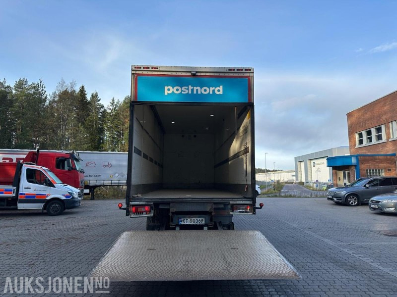 2015 Volvo FE 320 4x2 Euro6 skapbil med bakløft full sideåpning 18 Paller. - Грузовик с закрытым кузовом: фото 4 2015 Volvo FE 320 4x2 Euro6 skapbil med bakløft full sideåpning 18 Paller. - Грузовик с закрытым кузовом: фото 4