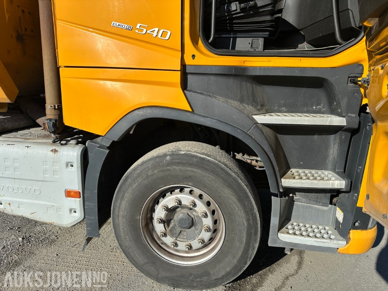 2015 Volvo FH 540 6x4 - KOMBIBIL/TIPPBIL/BRØYTEBIL - 344925km - Самосвал: фото 4 2015 Volvo FH 540 6x4 - KOMBIBIL/TIPPBIL/BRØYTEBIL - 344925km - Самосвал: фото 4