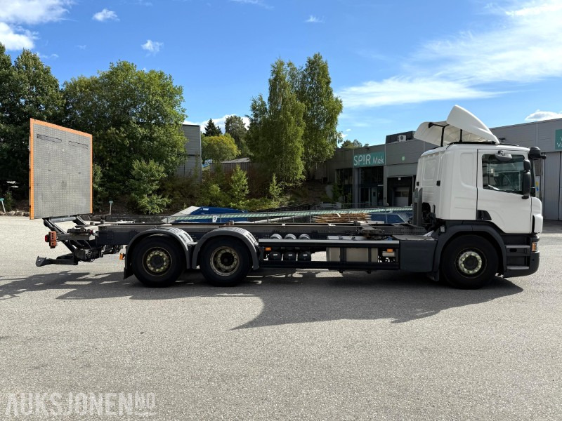 2016 Scania P410, containerbil, baklem, multiratt, cruise, ryggekamera - Грузовик-контейнеровоз/ Сменный кузов: фото 4 2016 Scania P410, containerbil, baklem, multiratt, cruise, ryggekamera - Грузовик-контейнеровоз/ Сменный кузов: фото 4