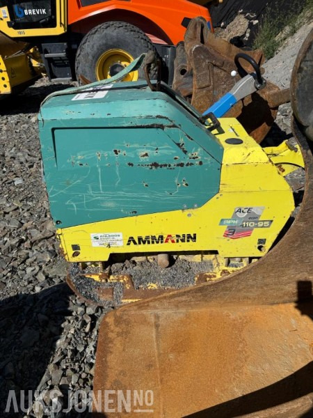 2019 AMMANN APH 110-95 vibroplate / 830kg - Каток: фото 2 2019 AMMANN APH 110-95 vibroplate / 830kg - Каток: фото 2
