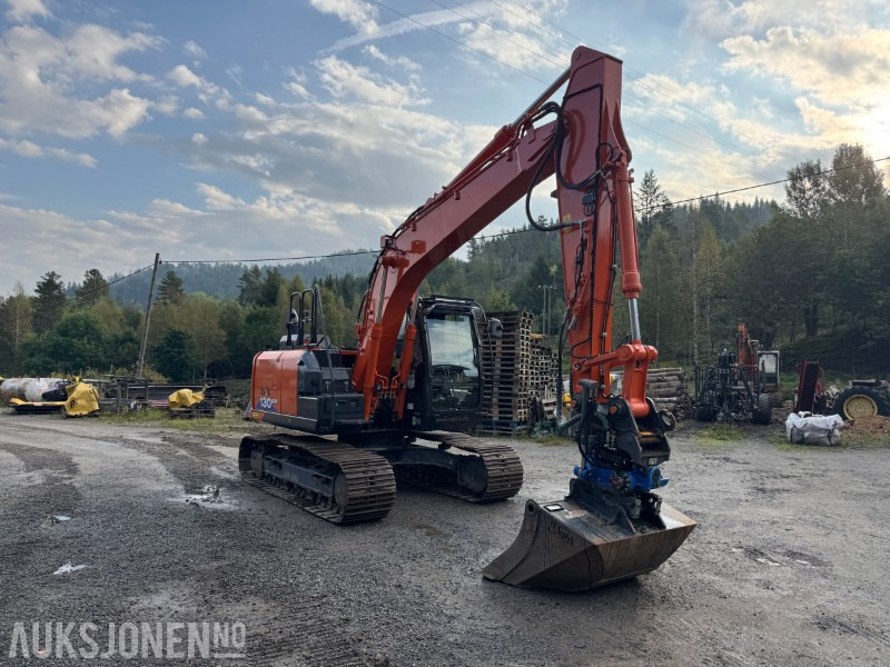 2020 Hitachi ZX130LCN-6 gravemaskin - SMP tiltrotator - Экскаватор: фото 4 2020 Hitachi ZX130LCN-6 gravemaskin - SMP tiltrotator - Экскаватор: фото 4