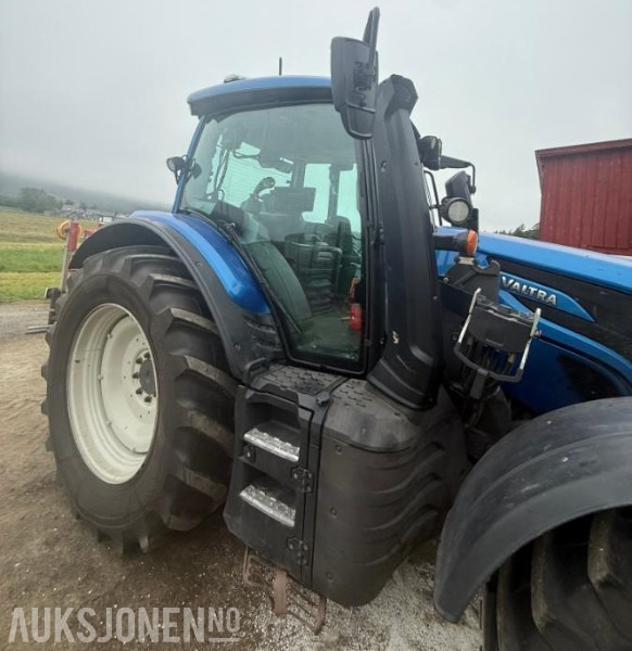 2020 Traktor - Valtra N174 med Ducker 700 klippepanne og frontlaster - Трактор: фото 2 2020 Traktor - Valtra N174 med Ducker 700 klippepanne og frontlaster - Трактор: фото 2