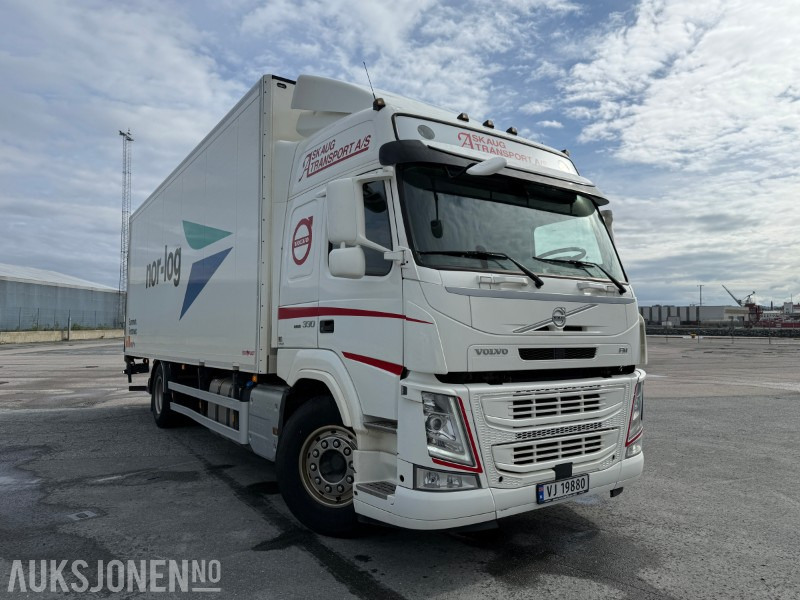 2020 Volvo FM330 4x2 skapbil med 2-soners kjøl/frys - Грузовик с закрытым кузовом: фото 2 2020 Volvo FM330 4x2 skapbil med 2-soners kjøl/frys - Грузовик с закрытым кузовом: фото 2