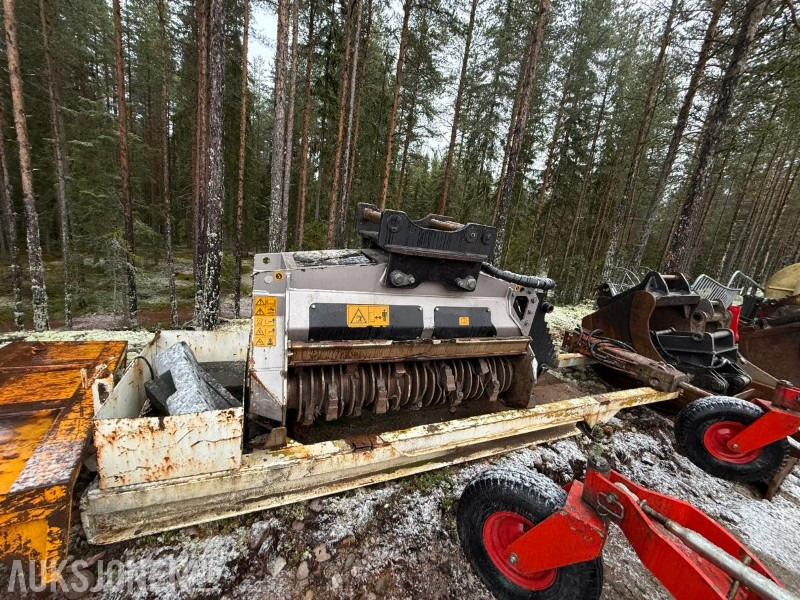 2021 FAE BL3/EX-150 S – Markfres / Vegetasjonsknuser med kombi S60/S70 feste - Строительное оборудование: фото 1 2021 FAE BL3/EX-150 S – Markfres / Vegetasjonsknuser med kombi S60/S70 feste - Строительное оборудование: фото 1