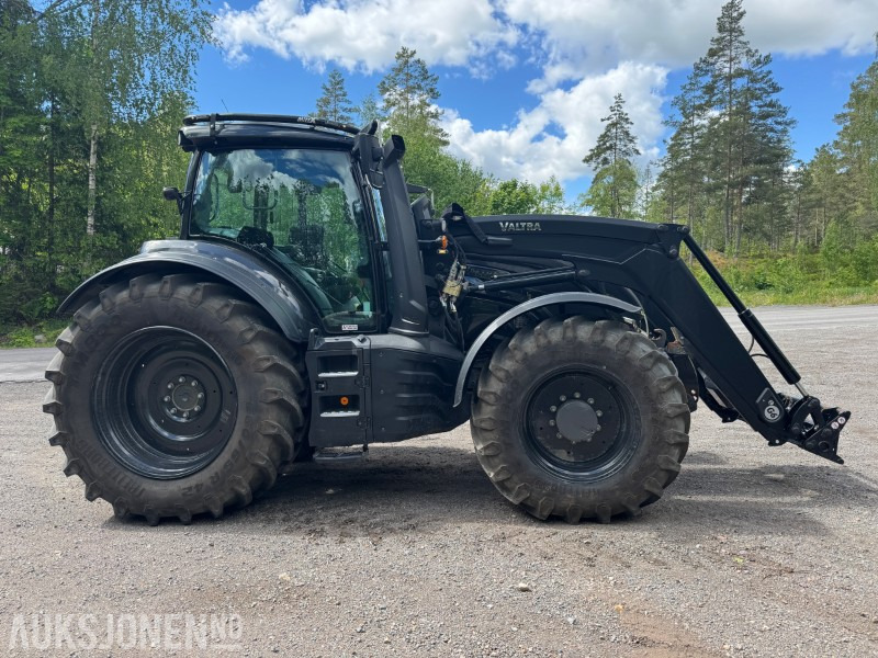 2022 Valtra T235 - Unlimited Black Edition - Traktor - Frontlaster - Трактор: фото 4 2022 Valtra T235 - Unlimited Black Edition - Traktor - Frontlaster - Трактор: фото 4