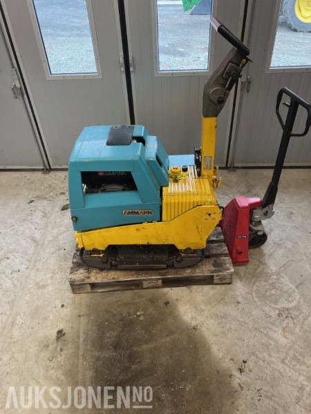 AMMANN Vibroplate - Каток: фото 1 AMMANN Vibroplate - Каток: фото 1