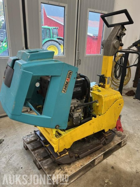 AMMANN Vibroplate - Каток: фото 5 AMMANN Vibroplate - Каток: фото 5