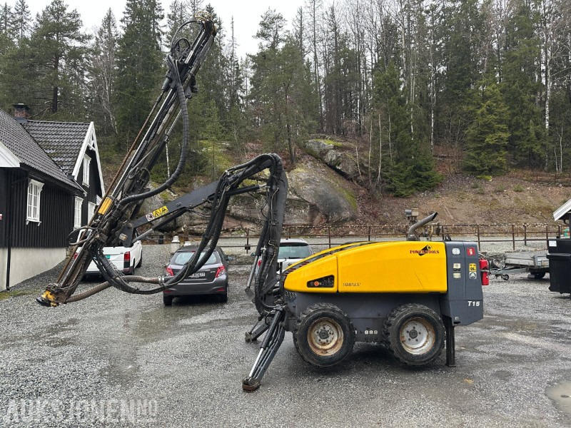 Atlas Copco FlexiROC T15R 2013 – Borerigg med ILMEG – Fjernkontroll- 1909 Timer - Буровая машина: фото 1 Atlas Copco FlexiROC T15R 2013 – Borerigg med ILMEG – Fjernkontroll- 1909 Timer - Буровая машина: фото 1