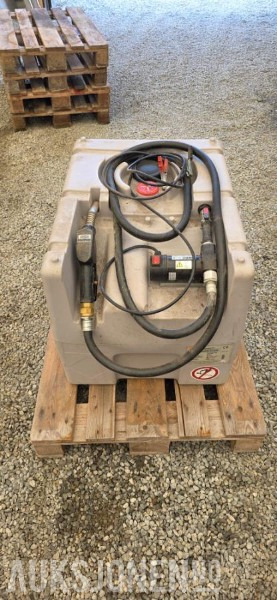 Cemo 200 liter 12v diesel tank til salgs. - Строительное оборудование: фото 3 Cemo 200 liter 12v diesel tank til salgs. - Строительное оборудование: фото 3