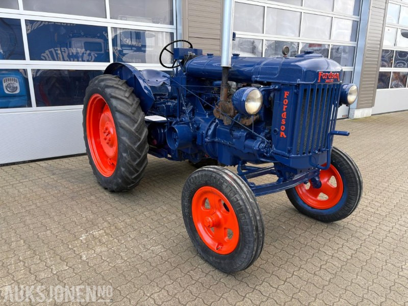 Ford Fordson-Stegamajor E27N - Трактор: фото 4 Ford Fordson-Stegamajor E27N - Трактор: фото 4