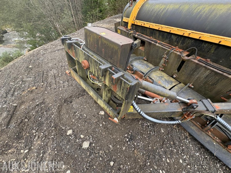 2012 Mahler M-Flexiway DT34FW snøplog med hydraulikksentral og slaps - Грузовик: фото 5 2012 Mahler M-Flexiway DT34FW snøplog med hydraulikksentral og slaps - Грузовик: фото 5