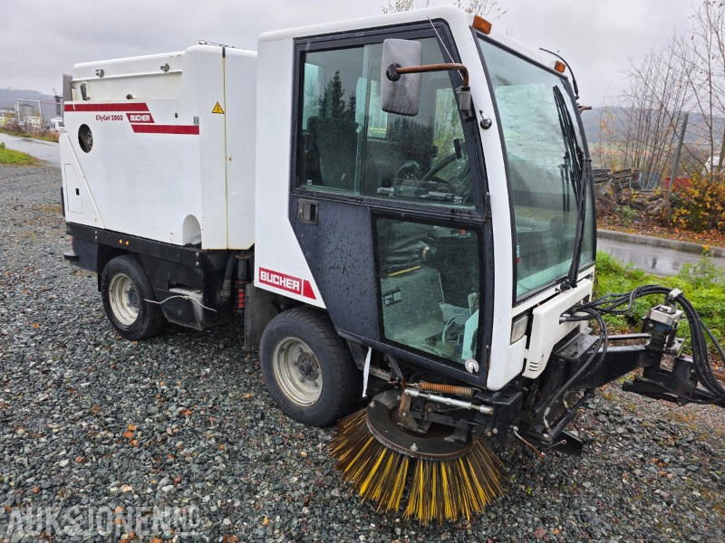 Bucher citycat 2000 feiebil reperasjonsobjekt - Коммунальная/ Специальная техника: фото 4 Bucher citycat 2000 feiebil reperasjonsobjekt - Коммунальная/ Специальная техника: фото 4