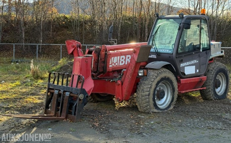 Manitou MT1740 - Mannskapskurv - Pallegaffler - 8329t - Телескопический погрузчик: фото 2 Manitou MT1740 - Mannskapskurv - Pallegaffler - 8329t - Телескопический погрузчик: фото 2