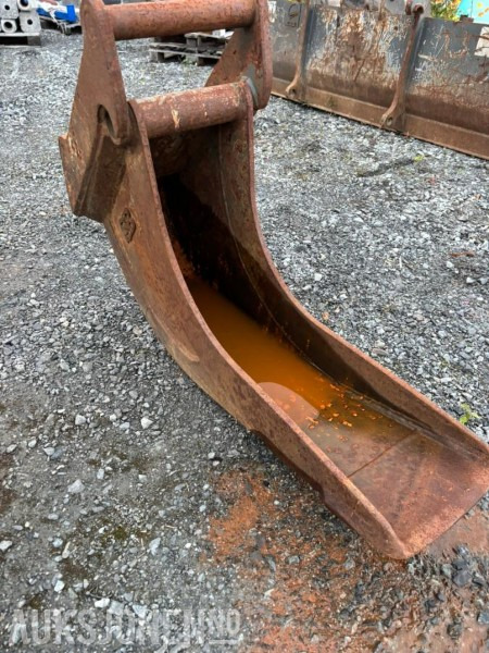 2011 SB smalskuff 165 l - S60 - Навесное оборудование для Строительной техники: фото 1 2011 SB smalskuff 165 l - S60 - Навесное оборудование для Строительной техники: фото 1