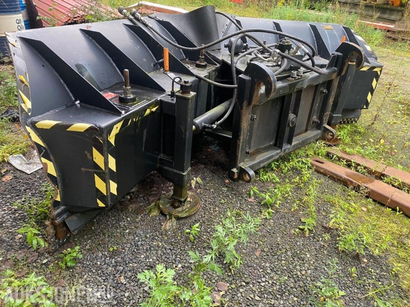 2012 Mito V-plog 3,7 meter - Навесное оборудование для Строительной техники: фото 2 2012 Mito V-plog 3,7 meter - Навесное оборудование для Строительной техники: фото 2