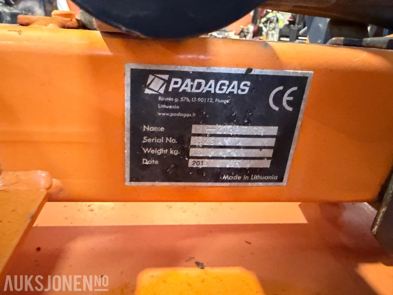 2013 Padagas feieaggregat med sidebørste og vanntank – 2013-modell - Навесное оборудование для Строительной техники: фото 5 2013 Padagas feieaggregat med sidebørste og vanntank – 2013-modell - Навесное оборудование для Строительной техники: фото 5