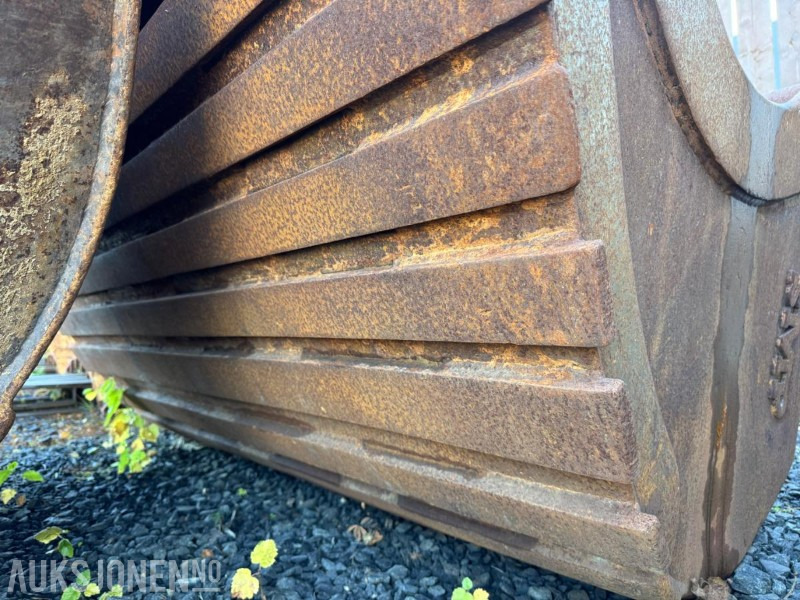 2015 SMP hydraulisk pusseskuffe G90 feste - Навесное оборудование для Строительной техники: фото 3 2015 SMP hydraulisk pusseskuffe G90 feste - Навесное оборудование для Строительной техники: фото 3