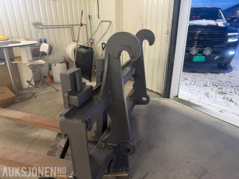 2016 Ufo pallegafler Stort BM feste - Навесное оборудование для Строительной техники: фото 4 2016 Ufo pallegafler Stort BM feste - Навесное оборудование для Строительной техники: фото 4