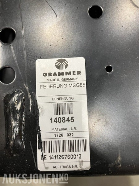 NYTT/UBRUKT GRAMMER SITZOBERT S722 ACTIMO SETE - LUFT. - Навесное оборудование для Строительной техники: фото 3 NYTT/UBRUKT GRAMMER SITZOBERT S722 ACTIMO SETE - LUFT. - Навесное оборудование для Строительной техники: фото 3