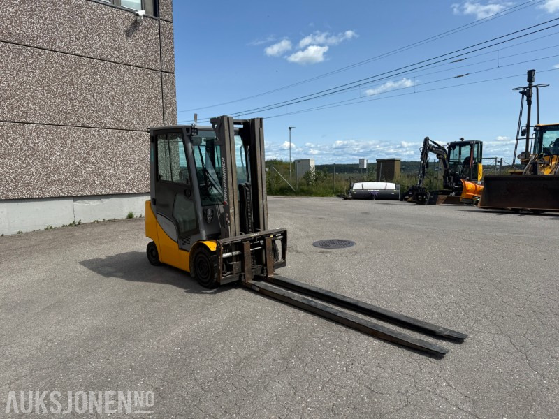 2017 Jungheinrich DFG 320S dieseldrevet motvektstruck med gaffelforlengere - Погрузочно-разгрузочная техника: фото 1 2017 Jungheinrich DFG 320S dieseldrevet motvektstruck med gaffelforlengere - Погрузочно-разгрузочная техника: фото 1