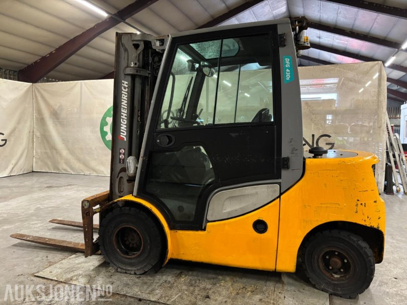 2017 Jungheinrich Gaffeltruck DGF 430s - Погрузочно-разгрузочная техника: фото 2 2017 Jungheinrich Gaffeltruck DGF 430s - Погрузочно-разгрузочная техника: фото 2