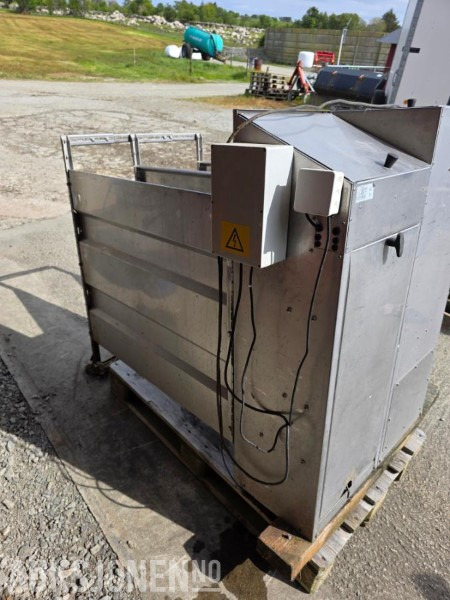 2006 Delaval CF150 Kalvefôringsautomat - En side for melk og en side for kraftfor. - Сельскохозяйственная техника: фото 2 2006 Delaval CF150 Kalvefôringsautomat - En side for melk og en side for kraftfor. - Сельскохозяйственная техника: фото 2