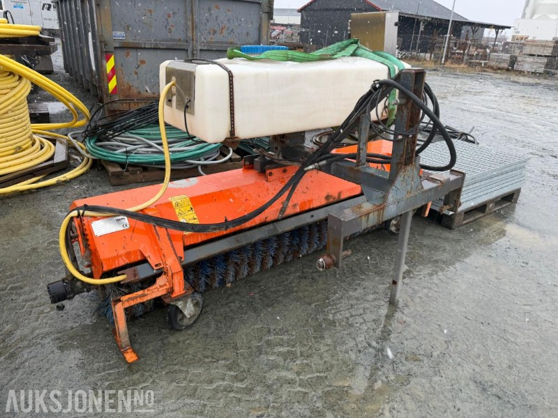 2008 Tuchel feiekost Plus 230 hd 3-punkt - Сельскохозяйственная техника: фото 4 2008 Tuchel feiekost Plus 230 hd 3-punkt - Сельскохозяйственная техника: фото 4