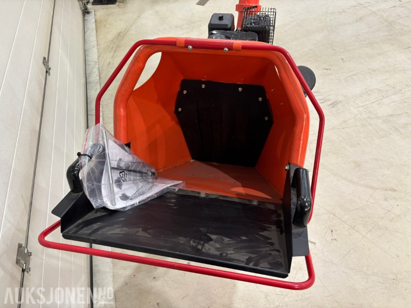 2023 Flishugger CHIPPER RWX 15HK - Сельскохозяйственная техника: фото 5 2023 Flishugger CHIPPER RWX 15HK - Сельскохозяйственная техника: фото 5