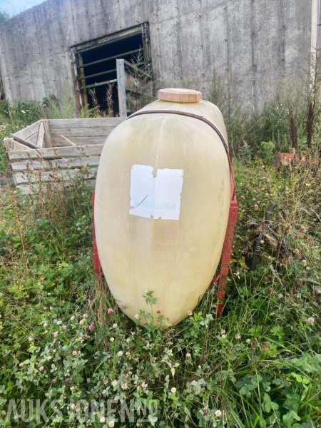 Hardi front tank - Сельскохозяйственная техника: фото 5 Hardi front tank - Сельскохозяйственная техника: фото 5
