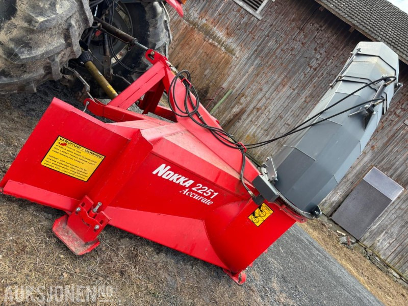 Сельскохозяйственная техника Nokia 2251 accurate - snøfres: фото 1