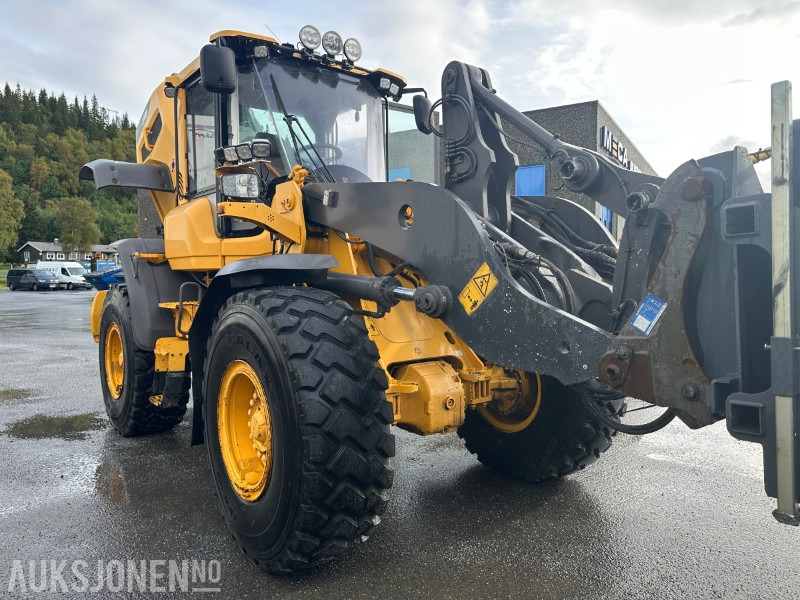 Volvo L90H HJULLASTER MED MYE UTSTYR - 7247 TIMER - Колёсный погрузчик: фото 5 Volvo L90H HJULLASTER MED MYE UTSTYR - 7247 TIMER - Колёсный погрузчик: фото 5