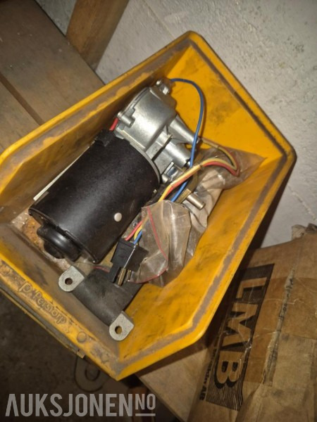 Zetor deler / delelager - Трактор: фото 3 Zetor deler / delelager - Трактор: фото 3