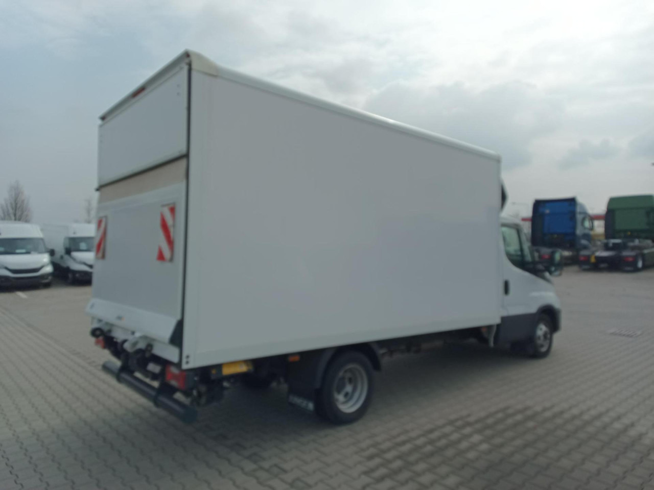 Малотоннажный фургон IVECO Daily 35C16H: фото 10