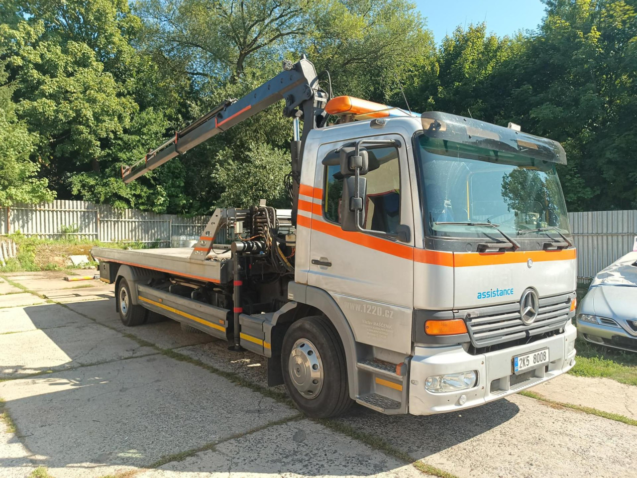 MERCEDES-BENZ Atego 1323 L - Грузовик с закрытым кузовом: фото 1 MERCEDES-BENZ Atego 1323 L - Грузовик с закрытым кузовом: фото 1