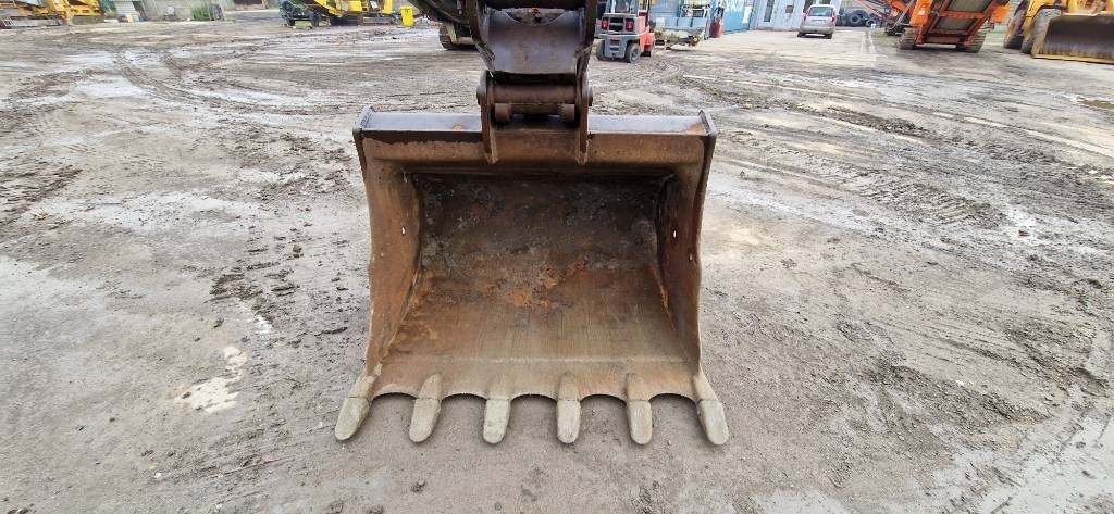 Гусеничный экскаватор Volvo EC 220EL: фото 25 Гусеничный экскаватор Volvo EC 220EL: фото 25