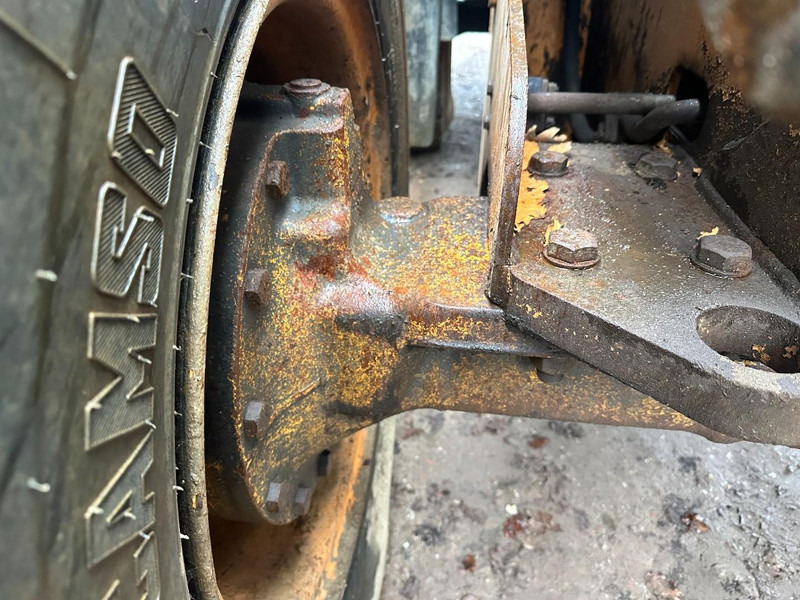 Колёсный погрузчик Case 621 F Extra Function: фото 18